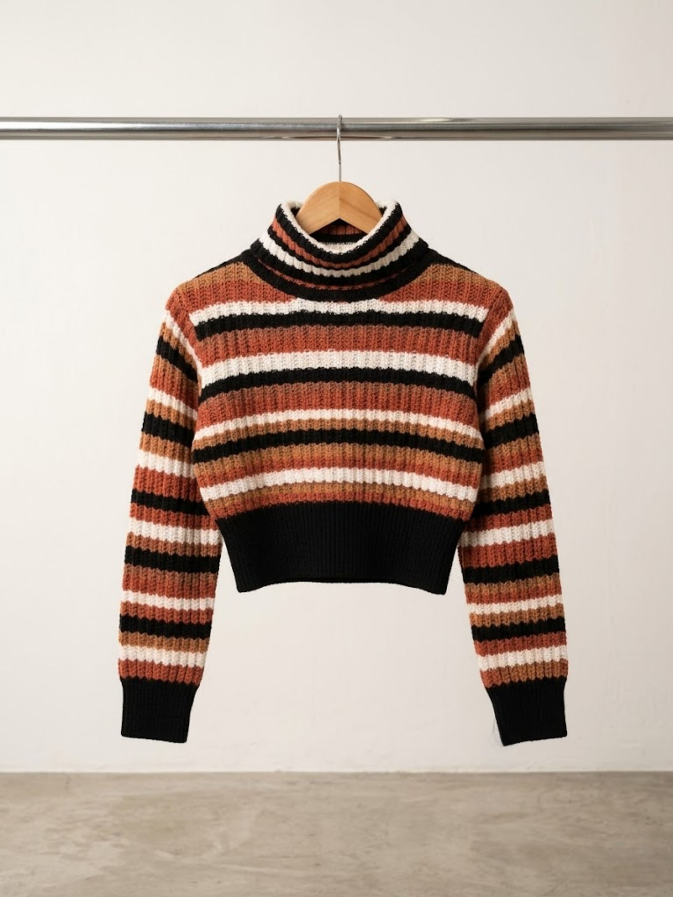 Slimming Striped Turtleneck Kn - Base Layer Top 리뷰 및 가격