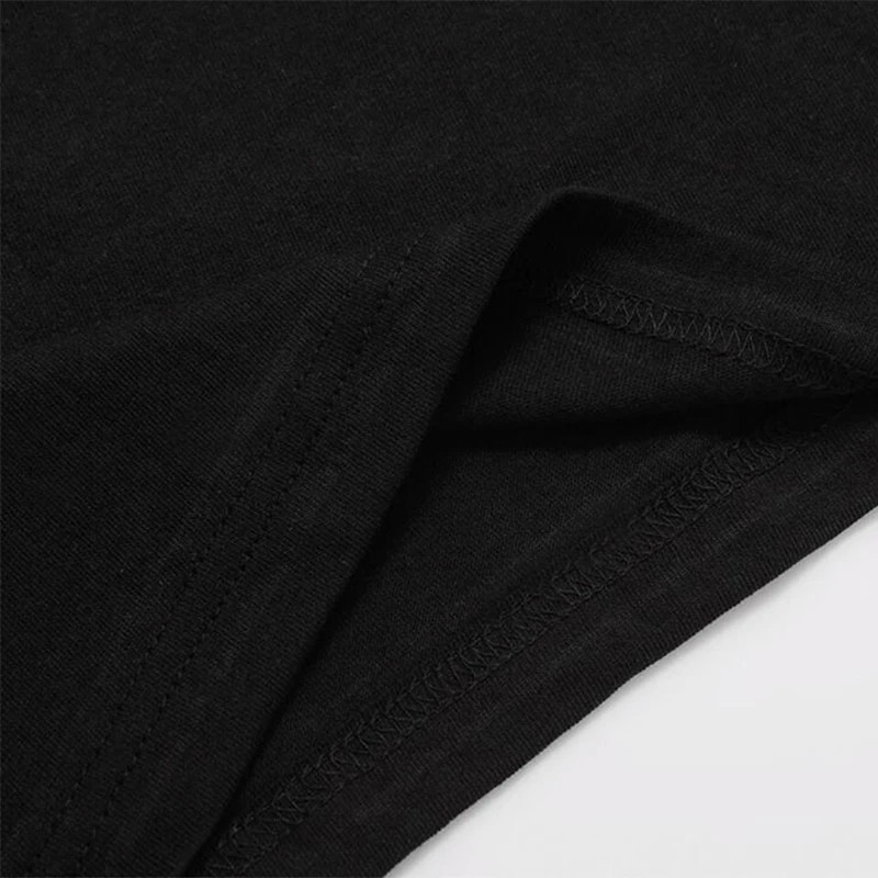 Playful Otters Under Moonlight - Undershirt Crew Neck 리뷰 및 가격